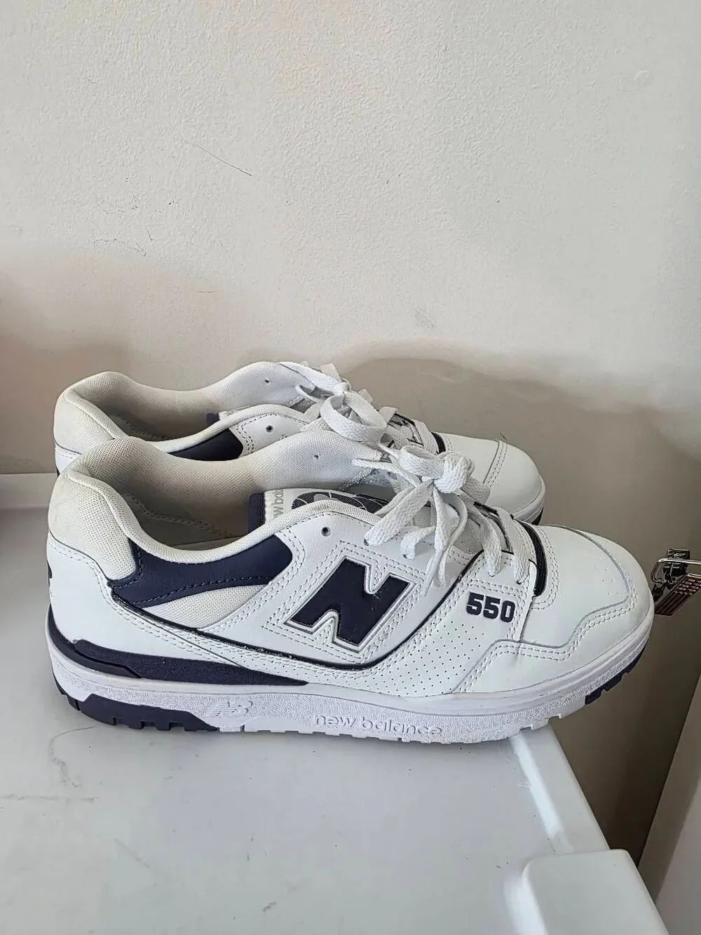 New balance White/Navy Sneakers BBW550BA Women 11 / Men 9.5